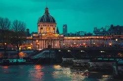 爱游戏娱乐入口-法国杯赛程吃紧，多伦多猛龙今夜豪取连胜，引发热议，医务组通报恢复 